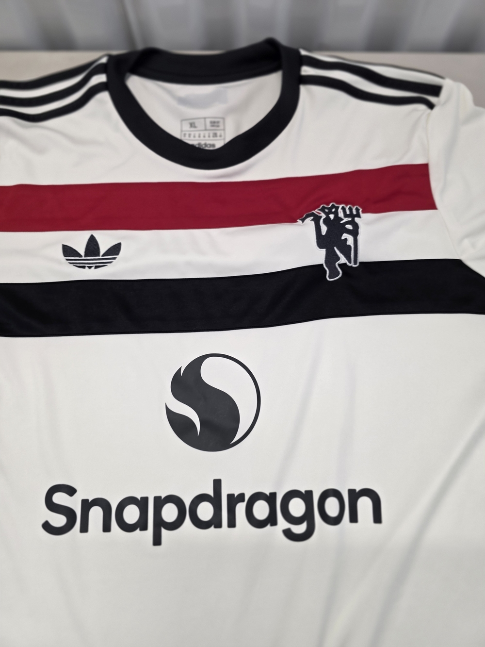 Manchester United Jersey Mens XL White Soccer Adidas Snapdragon Aeroready - Picture 3 of 8